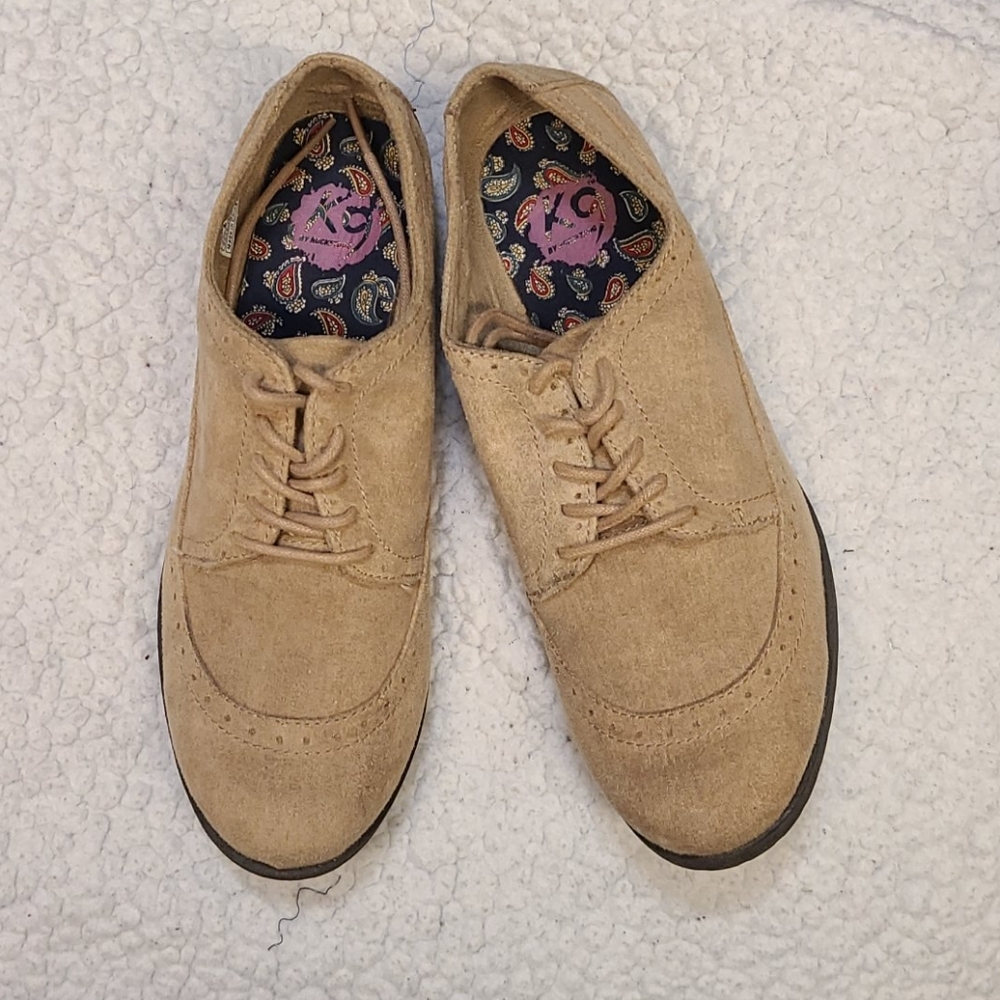 K9 loafers